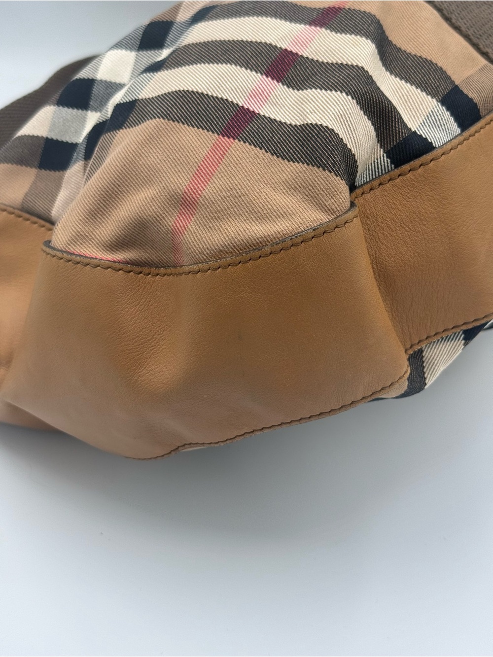 Burberry Haymarket House Check Leather and Canvas Hobo Bag - Picture 6 of 15